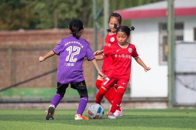 金球奖和FIFA最佳分离后3次出现分歧
